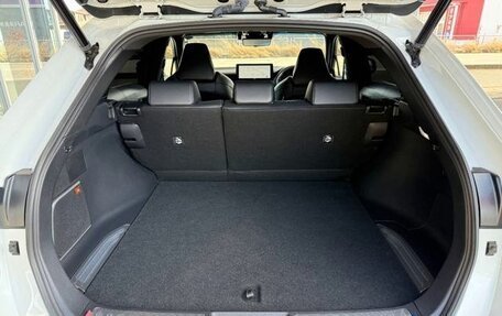 Toyota Harrier, 2022 год, 2 376 000 рублей, 39 фотография