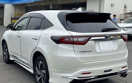 Toyota Harrier, 2020 год, 2 076 000 рублей, 3 фотография
