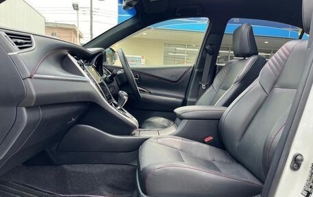 Toyota Harrier, 2020 год, 2 076 000 рублей, 14 фотография