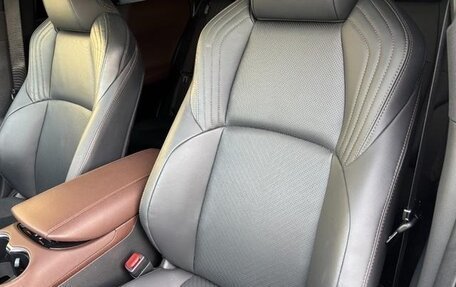 Toyota Harrier, 2022 год, 2 186 000 рублей, 36 фотография