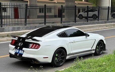 Ford Mustang VI рестайлинг, 2022 год, 2 350 333 рублей, 9 фотография