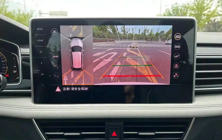 Volkswagen Tiguan II, 2022 год, 2 950 099 рублей, 12 фотография