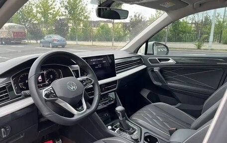 Volkswagen Tiguan II, 2022 год, 2 950 099 рублей, 9 фотография