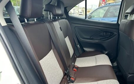 Toyota Yaris Cross, 2021 год, 1 248 000 рублей, 28 фотография
