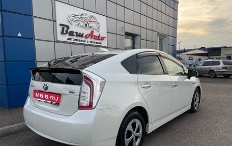 Toyota Prius, 2012 год, 1 197 000 рублей, 3 фотография