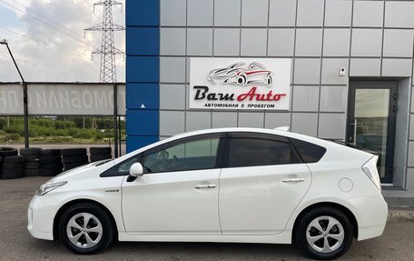 Toyota Prius, 2012 год, 1 197 000 рублей, 8 фотография