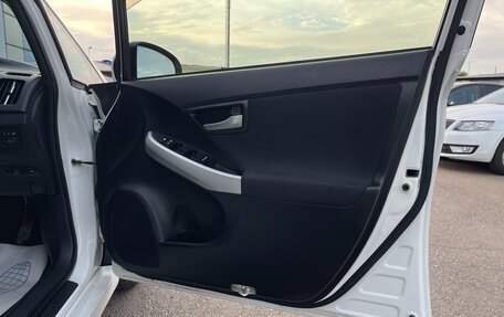 Toyota Prius, 2012 год, 1 197 000 рублей, 14 фотография