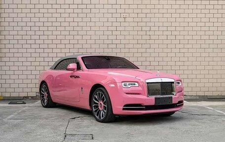 Rolls-Royce Dawn, 2021 год, 32 000 000 рублей, 3 фотография