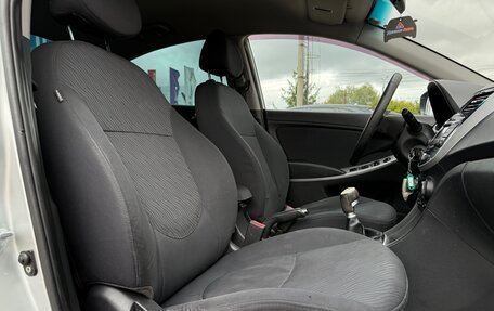 Hyundai Solaris II рестайлинг, 2011 год, 570 000 рублей, 19 фотография