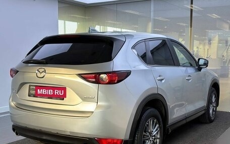 Mazda CX-5 II, 2018 год, 2 049 000 рублей, 6 фотография