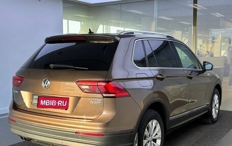 Volkswagen Tiguan II, 2018 год, 2 299 000 рублей, 6 фотография