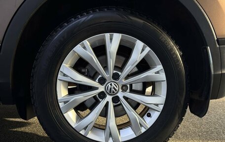 Volkswagen Tiguan II, 2018 год, 2 299 000 рублей, 22 фотография