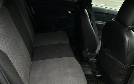 Renault Logan II, 2016 год, 805 000 рублей, 11 фотография