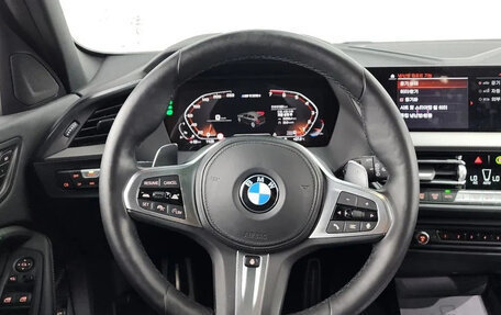 BMW 1 серия, 2022 год, 3 100 777 рублей, 8 фотография