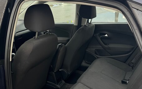 Volkswagen Polo VI (EU Market), 2012 год, 900 000 рублей, 7 фотография