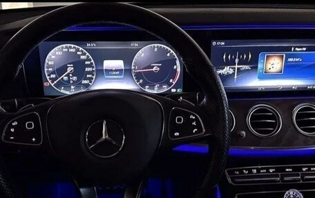 Mercedes-Benz E-Класс, 2017 год, 4 499 999 рублей, 17 фотография