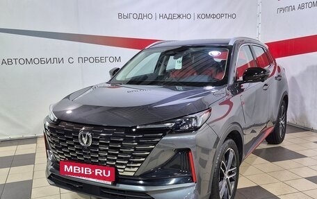 Changan CS35 Plus, 2023 год, 1 850 000 рублей, 3 фотография