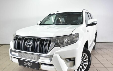 Toyota Land Cruiser Prado 150 рестайлинг 2, 2021 год, 5 184 400 рублей, 1 фотография