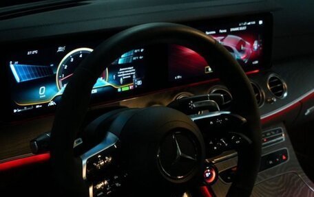 Mercedes-Benz E-Класс AMG, 2023 год, 8 999 999 рублей, 11 фотография