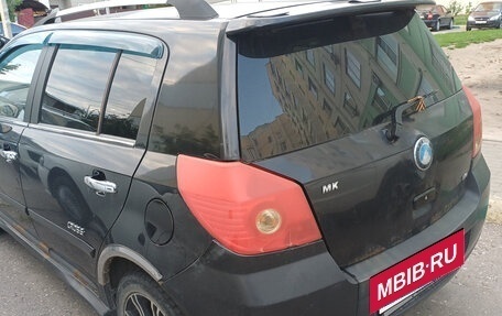 Geely MK Cross I, 2013 год, 243 000 рублей, 2 фотография