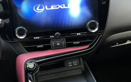 Lexus NX, 2022 год, 3 350 000 рублей, 7 фотография