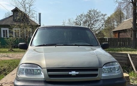 Chevrolet Niva I рестайлинг, 2008 год, 320 000 рублей, 2 фотография