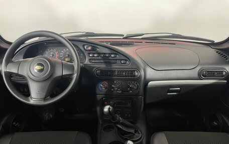 Chevrolet Niva I рестайлинг, 2012 год, 542 000 рублей, 13 фотография