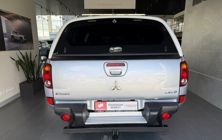Mitsubishi L200 IV рестайлинг, 2012 год, 1 510 000 рублей, 6 фотография