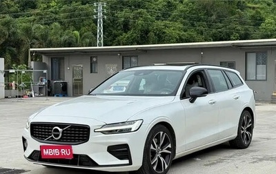 Volvo V60 II, 2021 год, 2 230 070 рублей, 1 фотография
