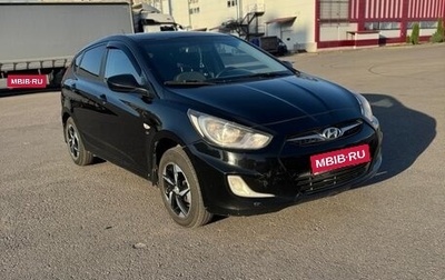Hyundai Solaris II рестайлинг, 2013 год, 699 900 рублей, 1 фотография