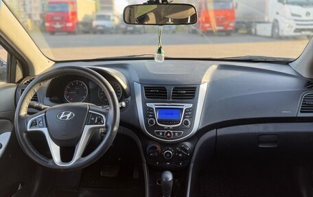 Hyundai Solaris II рестайлинг, 2013 год, 699 900 рублей, 8 фотография