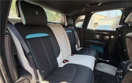 Rolls-Royce Ghost Series II рестайлинг, 2024 год, 42 900 000 рублей, 16 фотография
