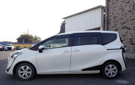 Toyota Sienta II, 2021 год, 1 197 000 рублей, 7 фотография