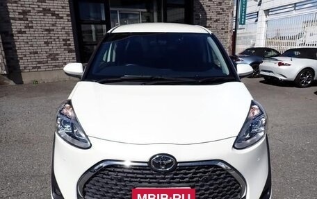 Toyota Sienta II, 2021 год, 1 197 000 рублей, 5 фотография