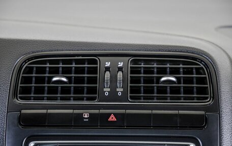 Volkswagen Polo VI (EU Market), 2019 год, 1 398 000 рублей, 21 фотография