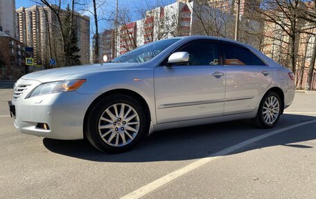 Toyota Camry, 2007 год, 940 000 рублей, 2 фотография