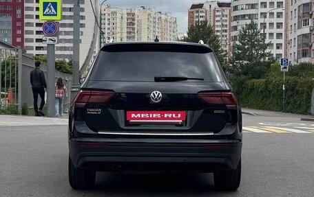 Volkswagen Tiguan II, 2018 год, 3 150 000 рублей, 6 фотография