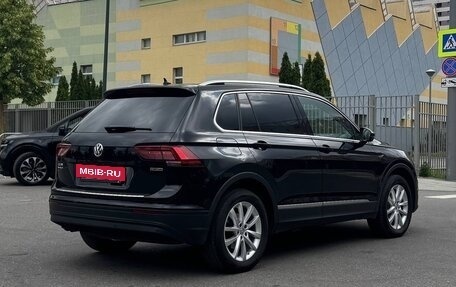 Volkswagen Tiguan II, 2018 год, 3 150 000 рублей, 5 фотография
