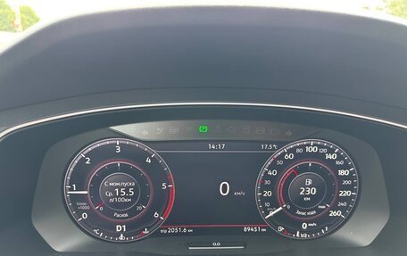 Volkswagen Tiguan II, 2018 год, 3 150 000 рублей, 26 фотография