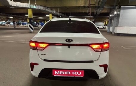 KIA Rio IV, 2017 год, 845 000 рублей, 6 фотография