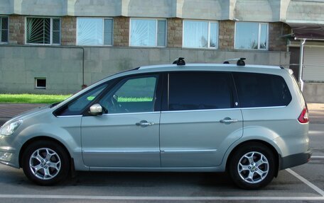 Ford Galaxy II, 2010 год, 950 000 рублей, 2 фотография
