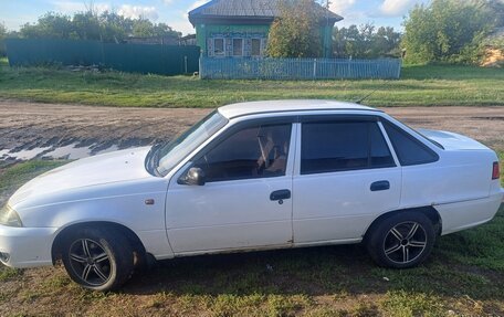 Daewoo Nexia I рестайлинг, 2010 год, 200 000 рублей, 4 фотография