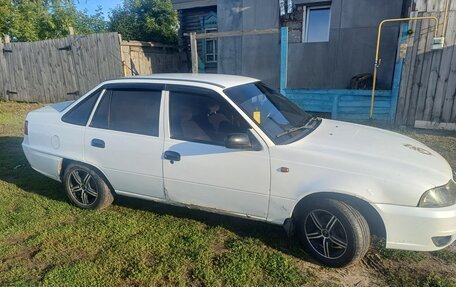 Daewoo Nexia I рестайлинг, 2010 год, 200 000 рублей, 2 фотография