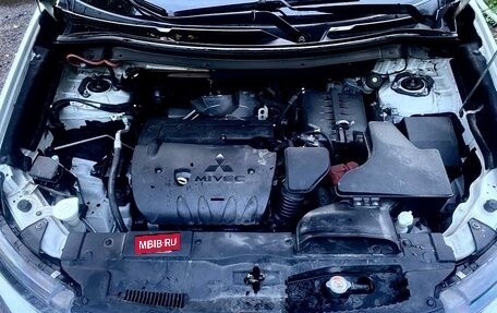 Mitsubishi Outlander III рестайлинг 3, 2018 год, 1 649 000 рублей, 14 фотография