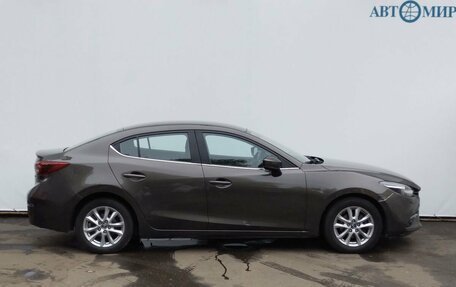 Mazda 3, 2017 год, 1 250 000 рублей, 4 фотография
