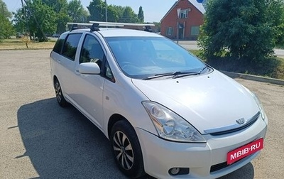 Toyota Wish II, 2003 год, 670 000 рублей, 1 фотография
