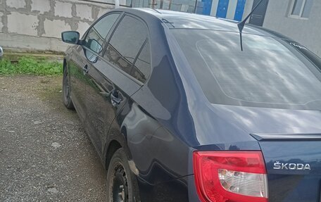Skoda Rapid I, 2014 год, 900 000 рублей, 5 фотография