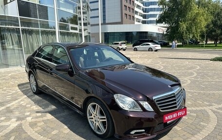 Mercedes-Benz E-Класс, 2009 год, 1 650 000 рублей, 3 фотография