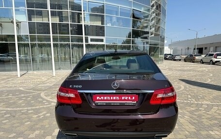 Mercedes-Benz E-Класс, 2009 год, 1 650 000 рублей, 26 фотография
