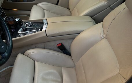 BMW 5 серия, 2010 год, 1 850 000 рублей, 9 фотография